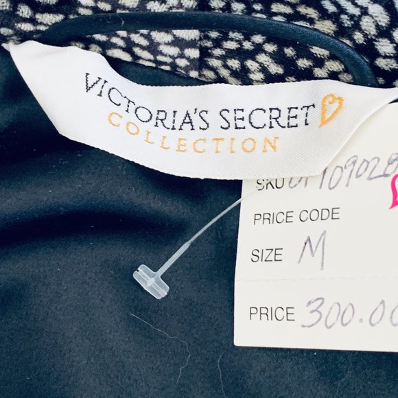 Vintage Victoria's Secret Robe Dressing Gown - Picture 9 of 13